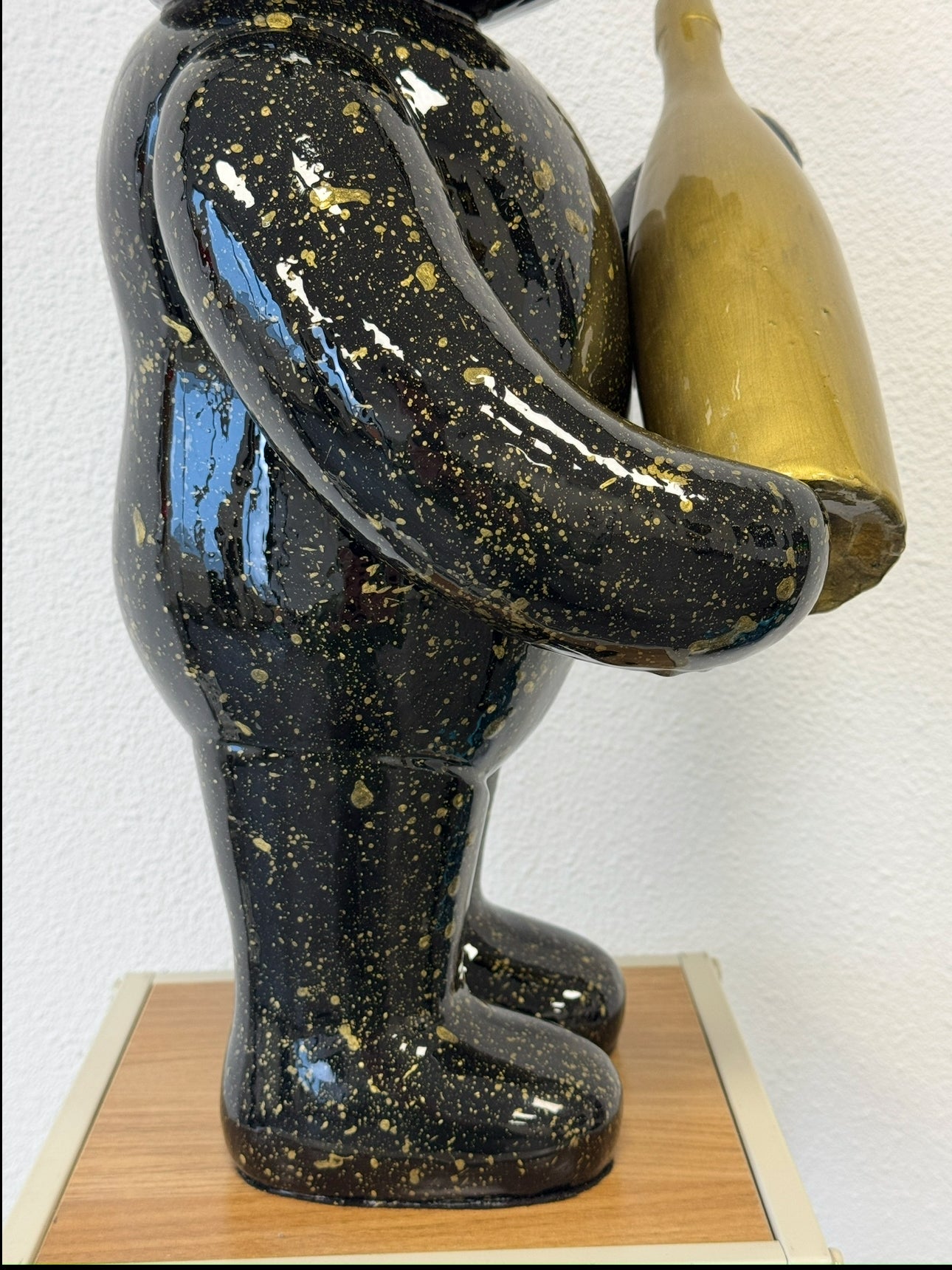 Champagne bear Aureus