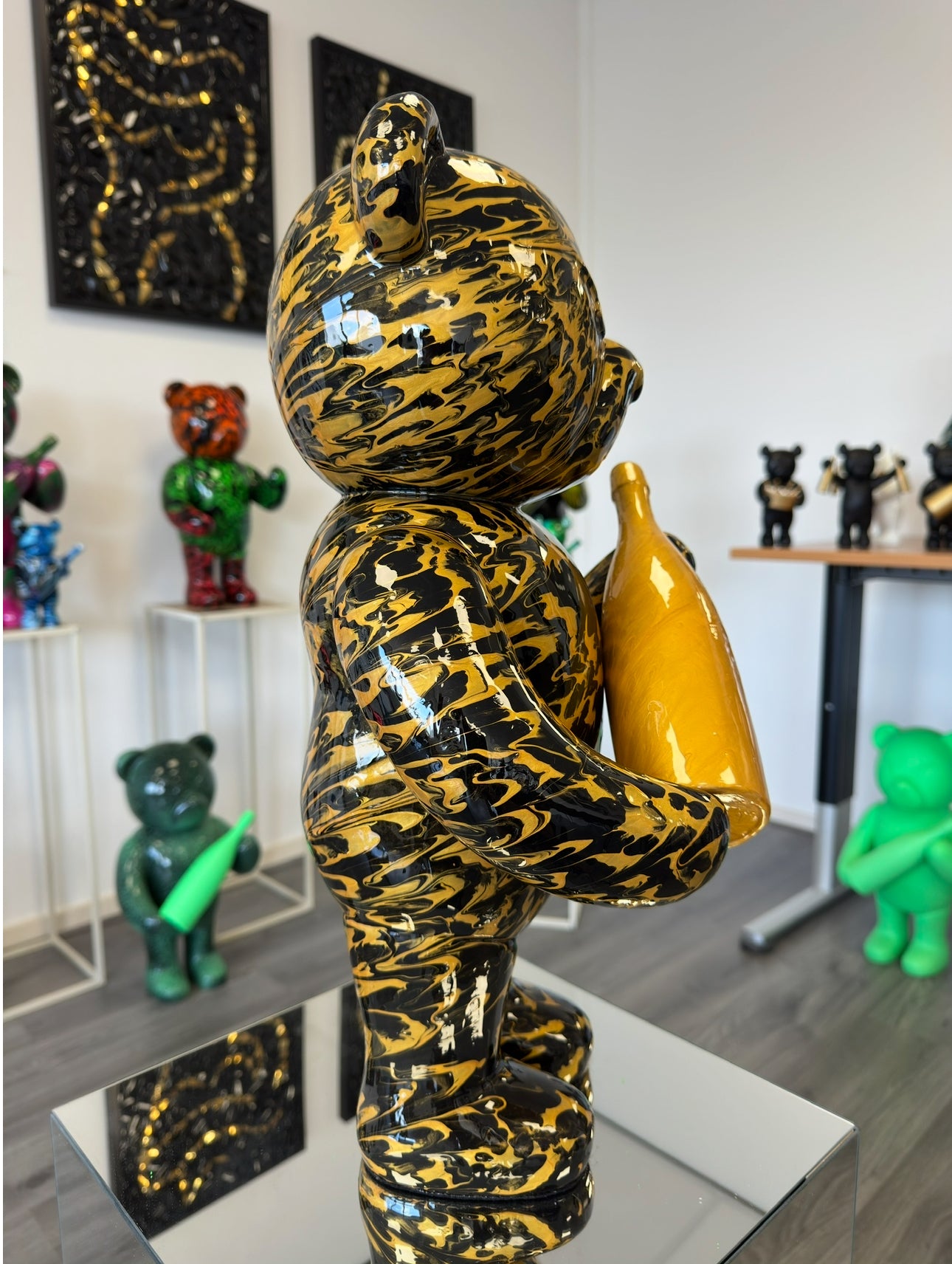 Champagne bear Goldy