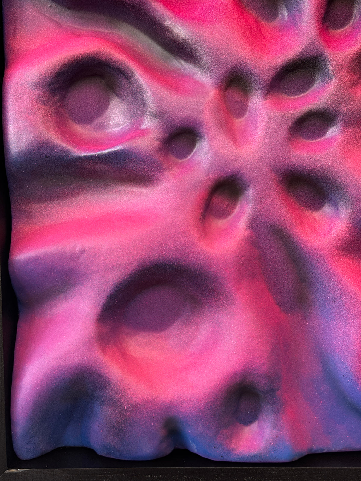 Pink voltage