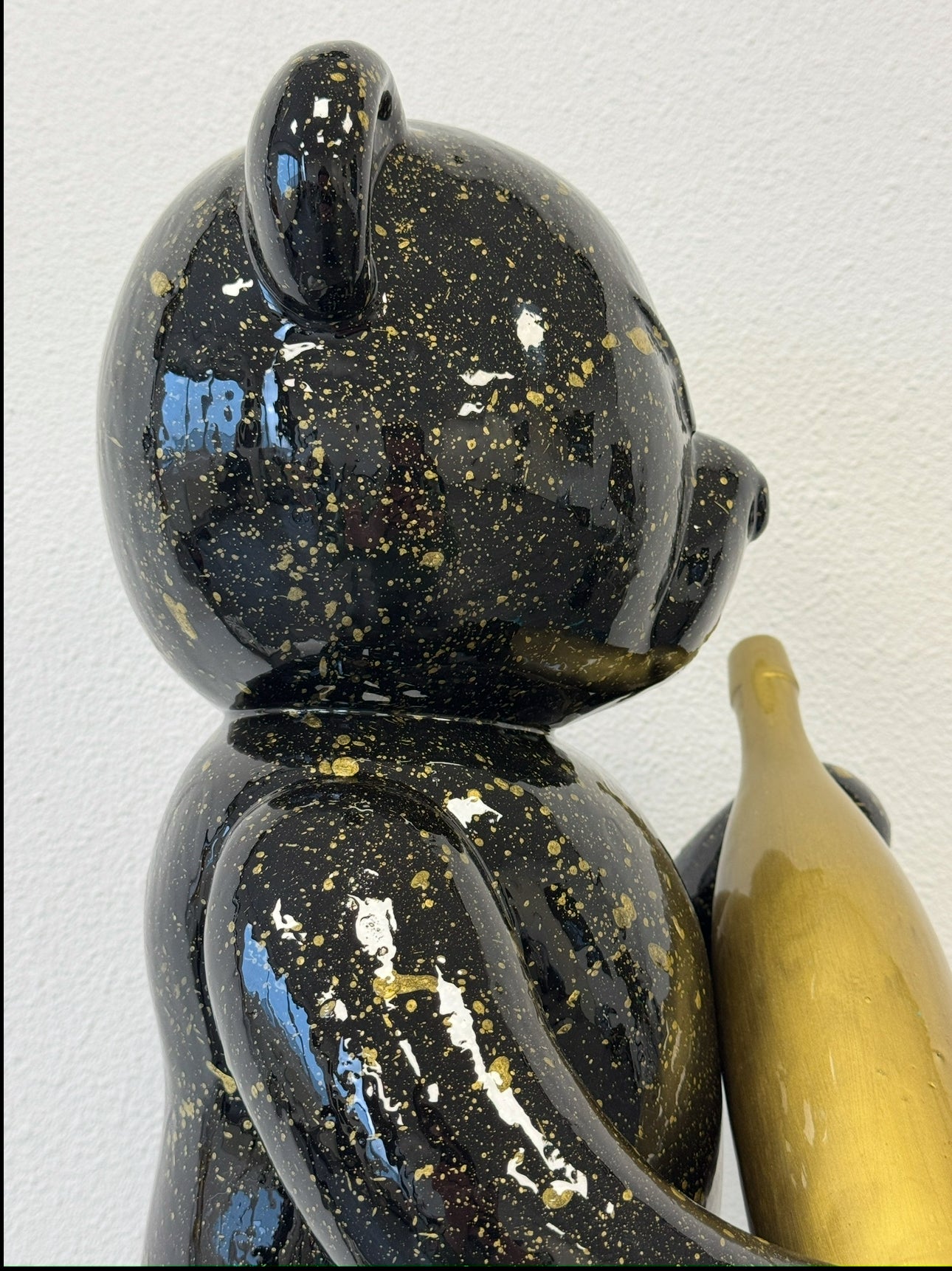 Champagne bear Aureus