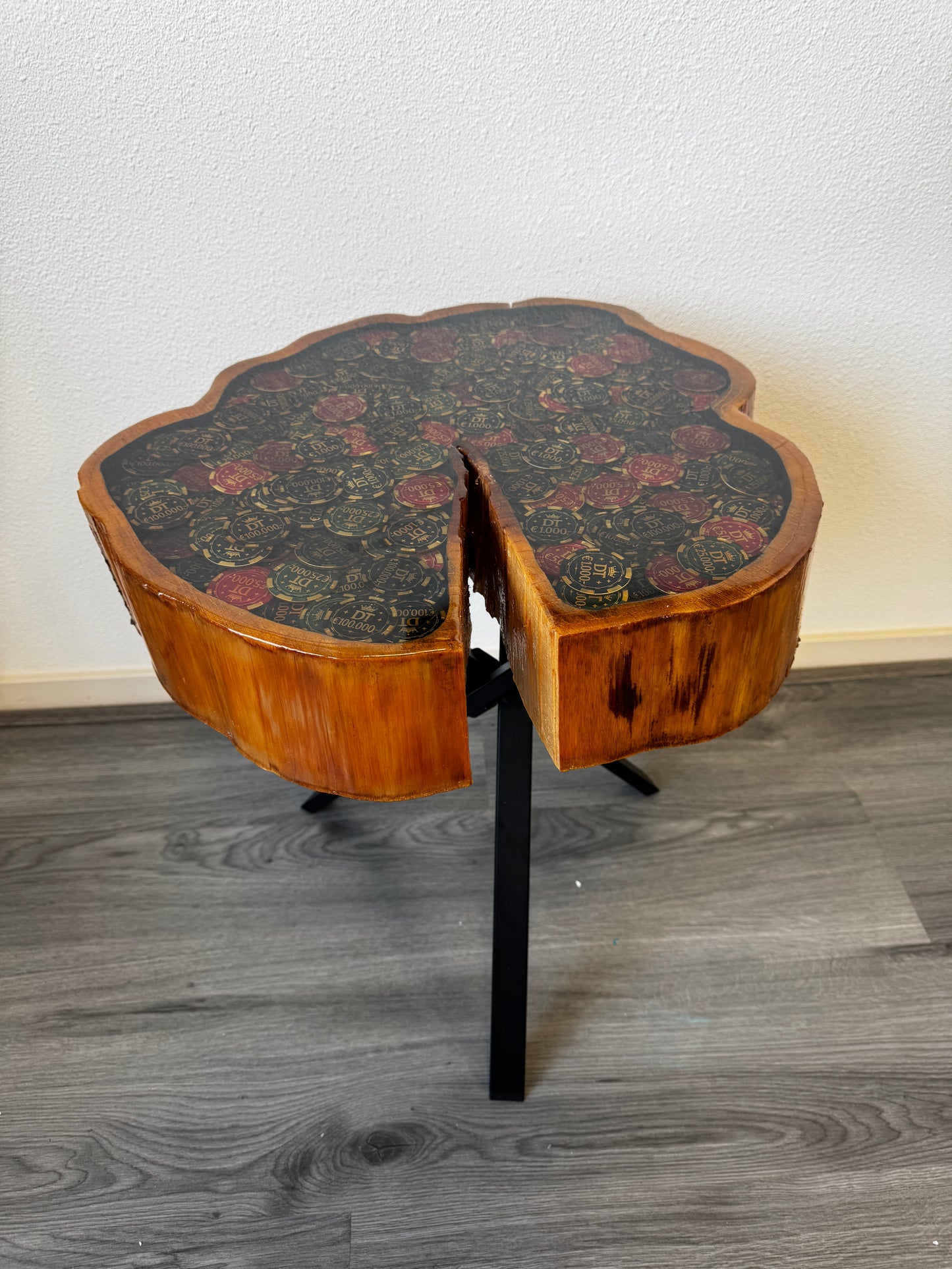 High Roller Table