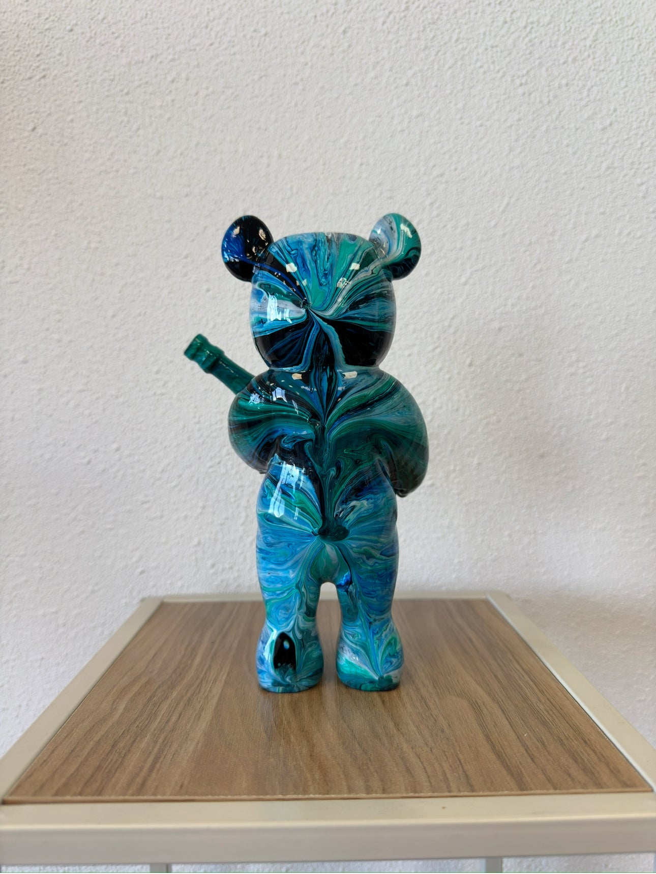 Champagne bear Grublo