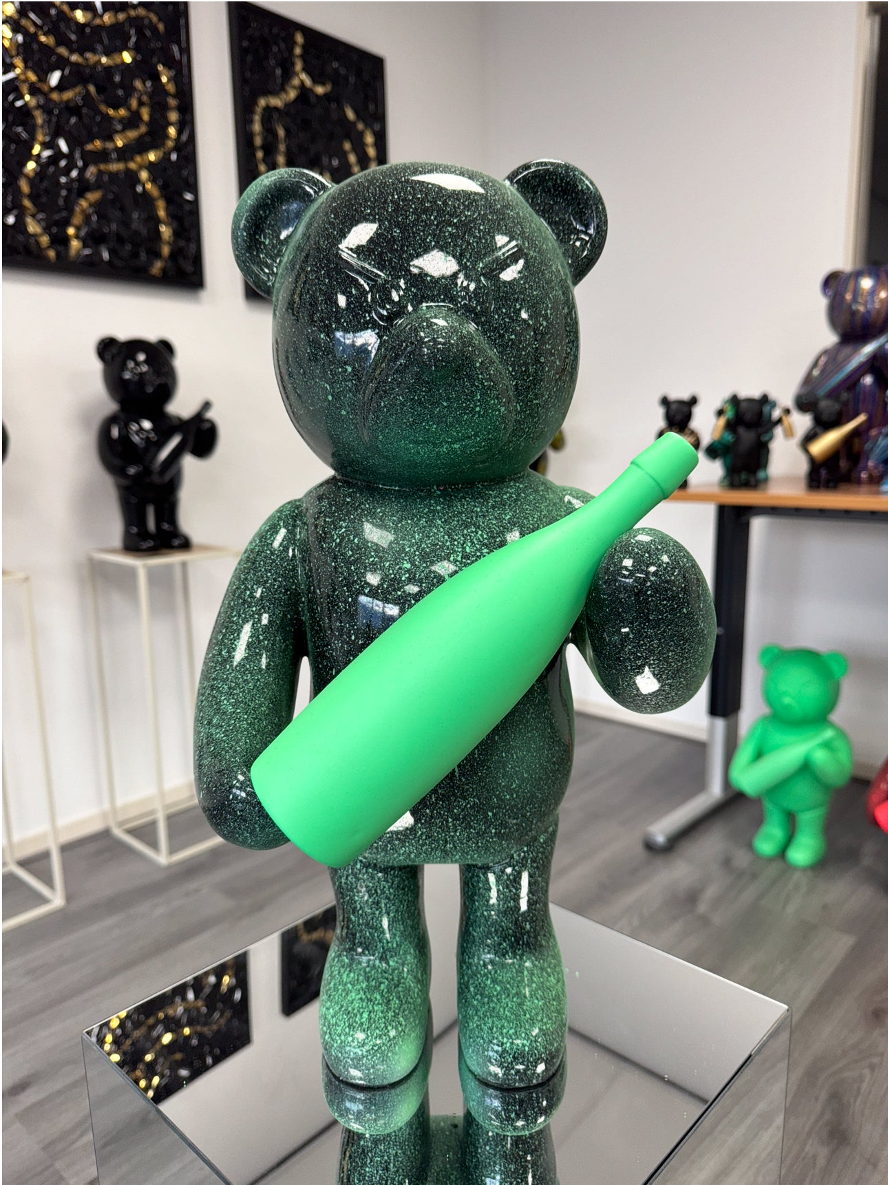 Champagne bear Jade
