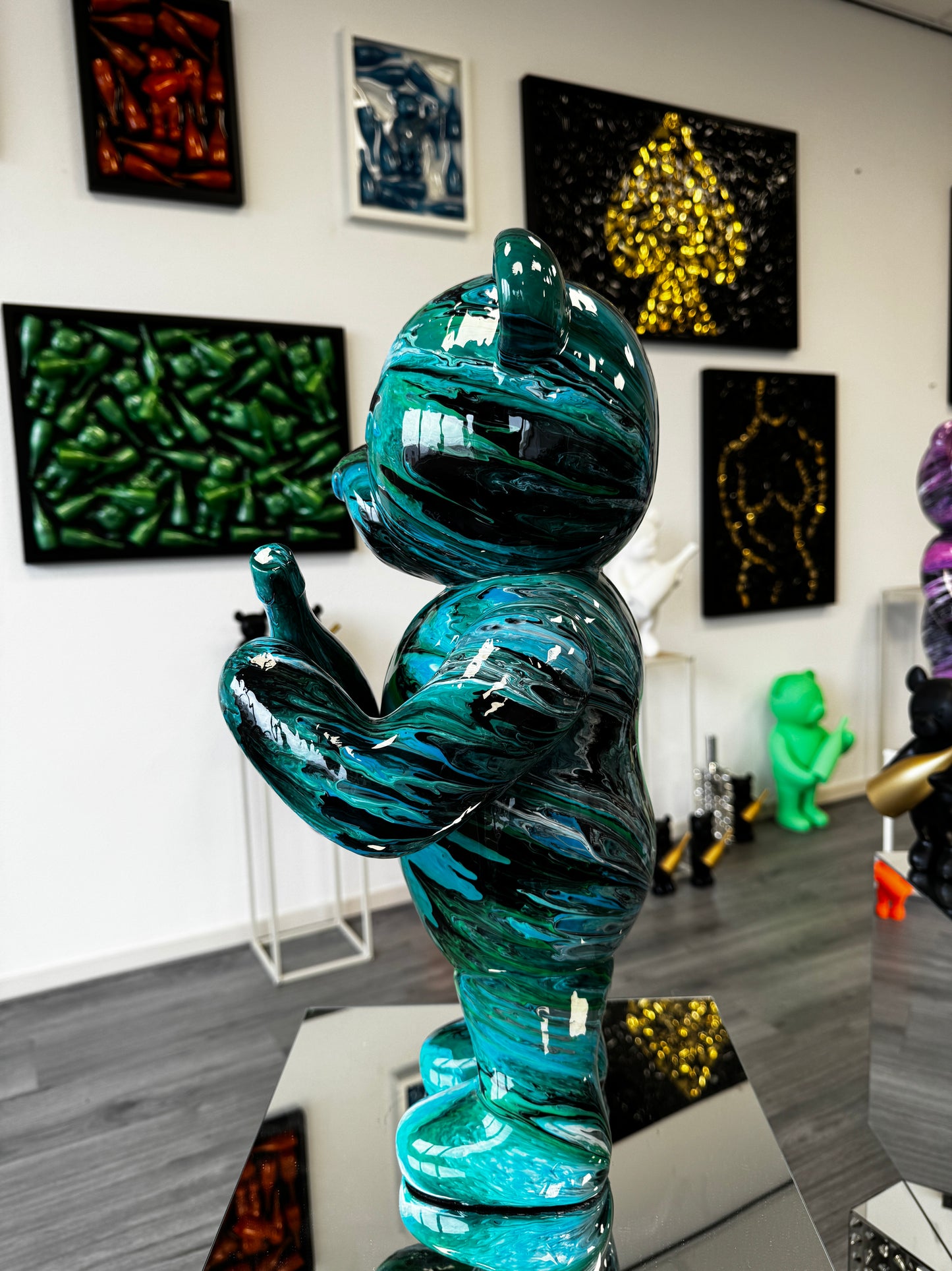 Champagne bear Murkey