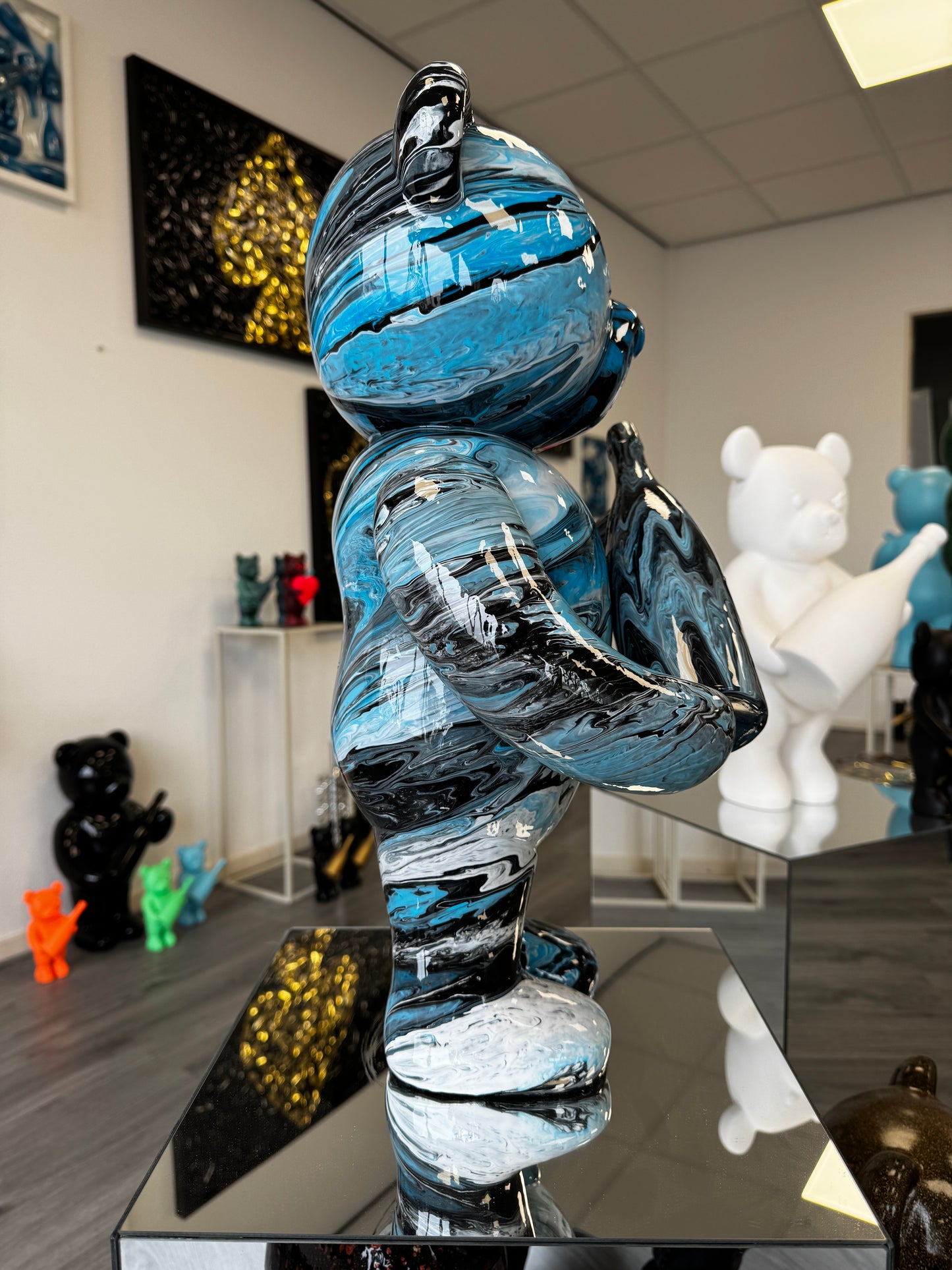 Champagne bear Arctic