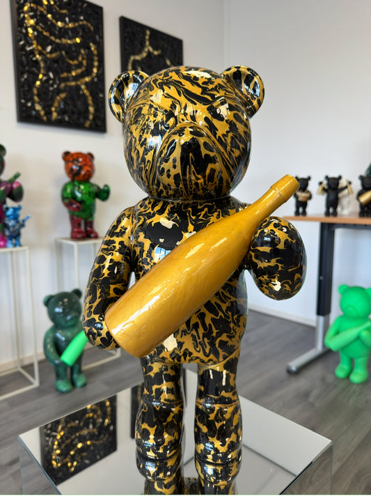 Champagne bear Goldy