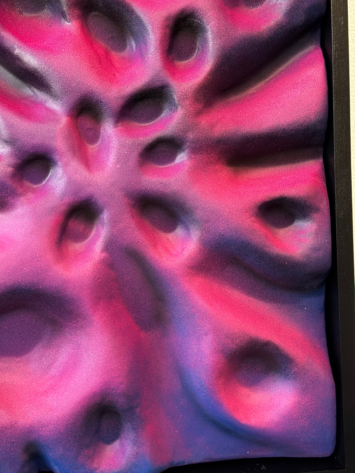 Pink voltage