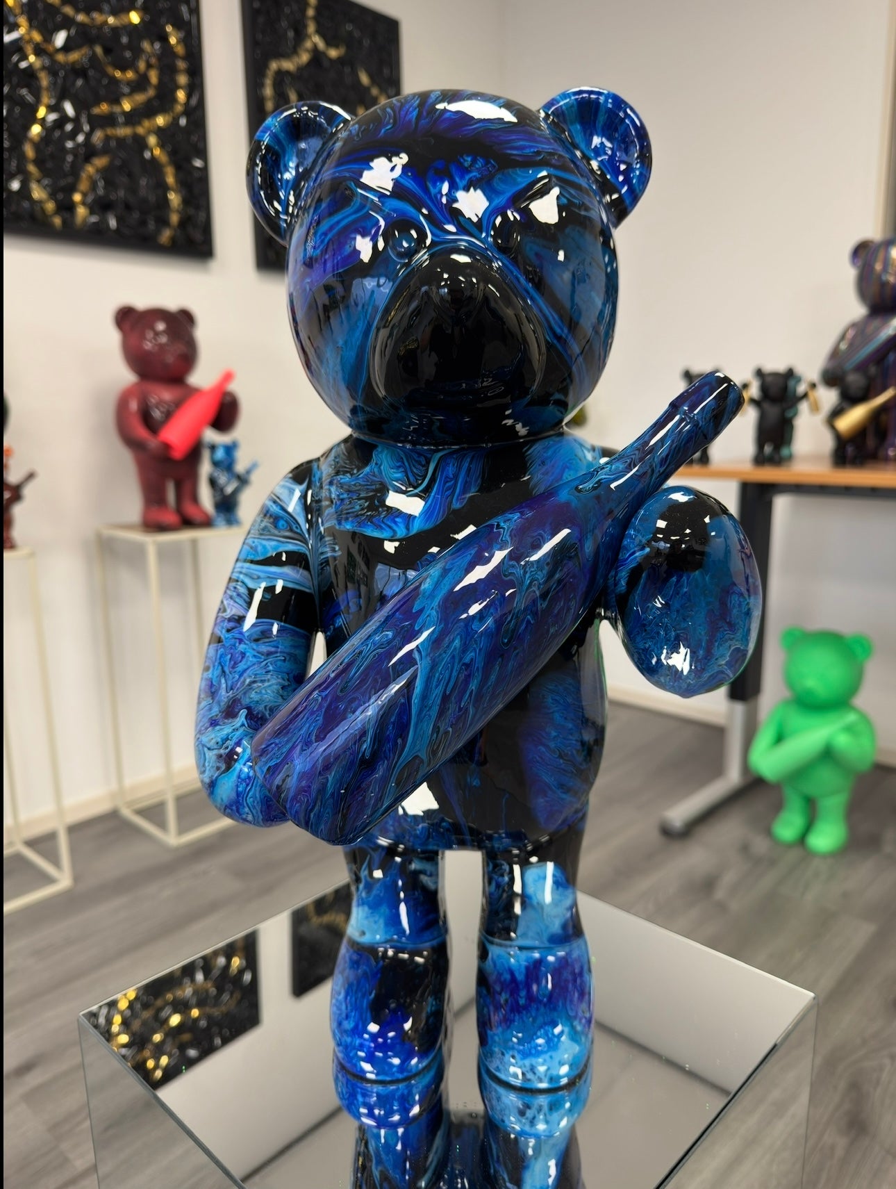 Champagne bear Ocean